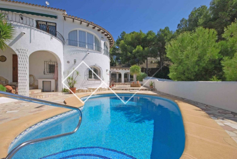 Villotel Moraira for sale