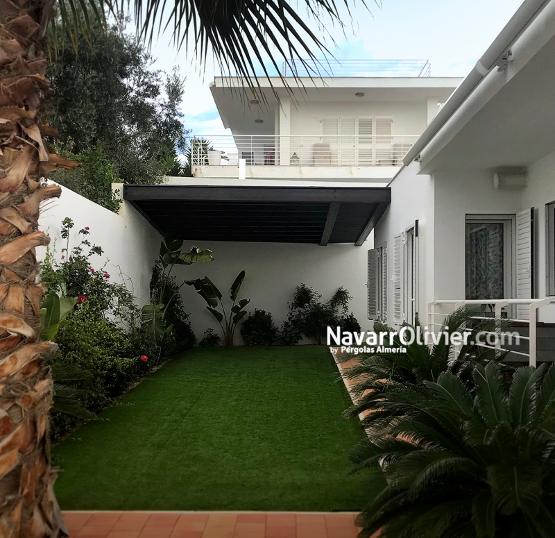 Pérgola de madera para jardín