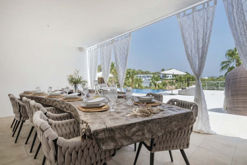 Jardín - Villa en Es Cubells, San José, Ibiza - Engel & Völkers Ibiza - Inmobiliaria en Ibiza