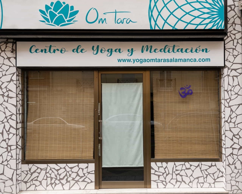 Fachada del centro de yoga Om Tara Salamanca