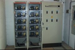 Cuadros electricos: bateria automatica de condensadores con reactancias antiarmonicos y cuadro general de fabrica