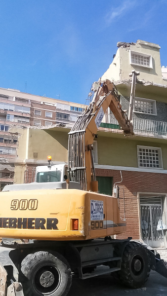 DEMOLICIONES Y EXCAVACIONES D-TRES SLL