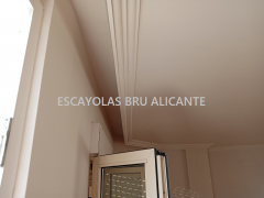 Espacio para cortinero