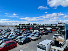 BIENVENIDOS A MAKRO DESGUACES, Compra, Venta, Recogida, Bajas y Recambios de vehículos Madrid