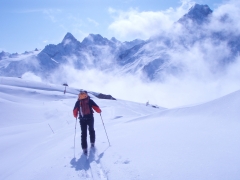 Esqui de montana en pirineos y alpes