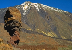 El teide era un volcan considerado sagrado desde la antiguedad y que tenia reministencias mitologicas, como el