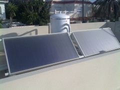 Equipo de energia solar mismo nivel termosifonico, minimo mantenimiento subvencionado por la junta de andalucia