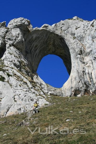 Ojo que existe en la ruta de Peña Mea