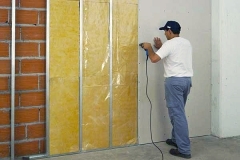 El ahorro de energia y la prevencion de corrientes de aire, humedades en las paredes o mohos en metales se