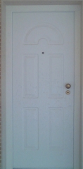 Puerta acorazada panelada en pvc para exterior