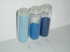 Arenas de silice tenidas en azul