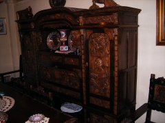 Mueble de estilo renacimiento espanol restaurado por nosotros