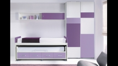 Mobiliario juvenil en color blanco con detalle en color lila y morado