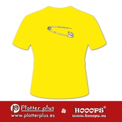 Camisetas hooops imperdible en plotterplus, una mezcla de objetos cotidianos y colores intensos en la coctelera, un