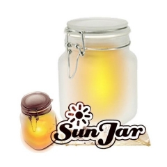 Tarro solar es un recipiente que guarda la luz del sol para ofrecertela cuando sea de noche