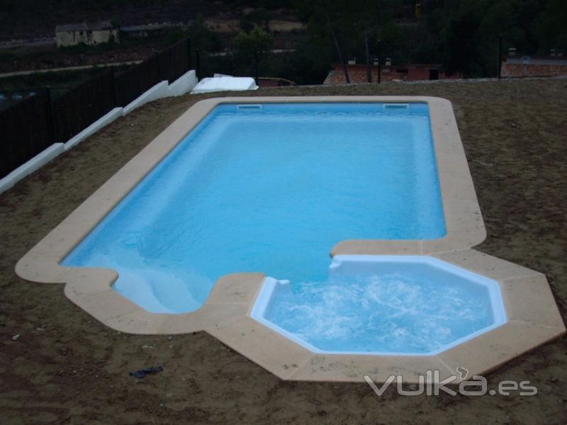 Piscina Modelo Ibiza con Spa