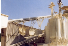 Transporte de cal a silo.