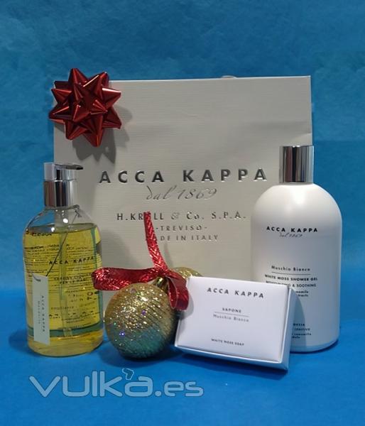 Navidad 2010 Pack Regalo Acca Kappa en lineabaño.com