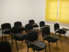 Sala de aula amarilla (tambien se alquila para reuniones o aulas)